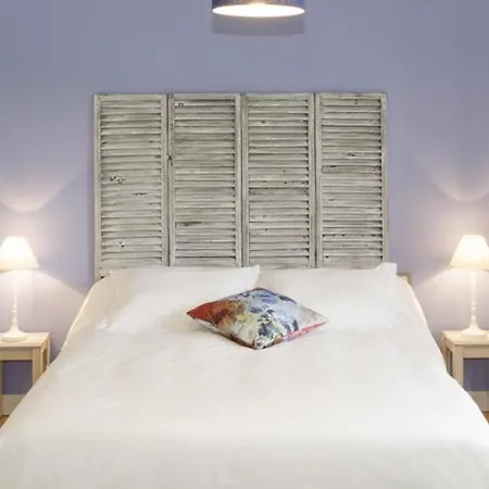 Πανσιόν Maison Laia 4*